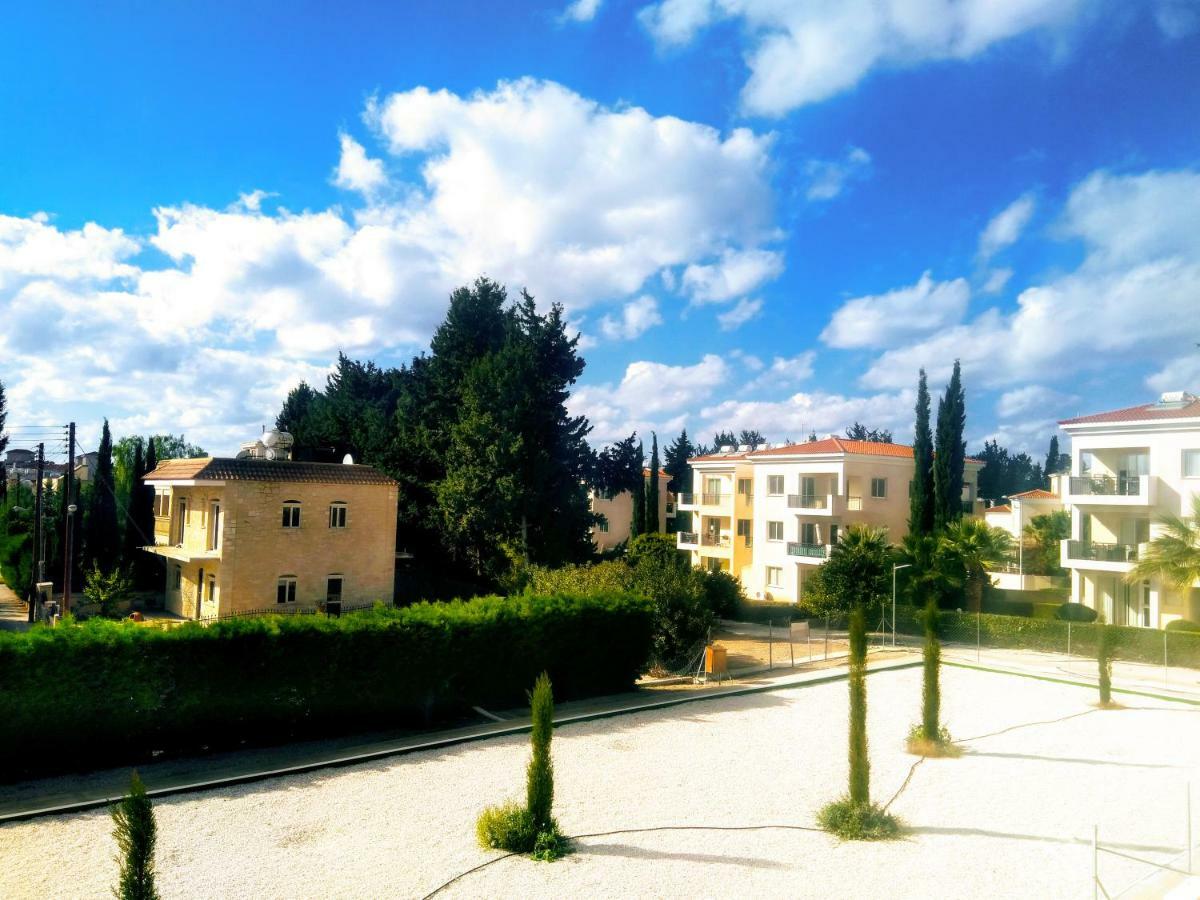 Enjoy The Silence Apartments Paphos Esterno foto