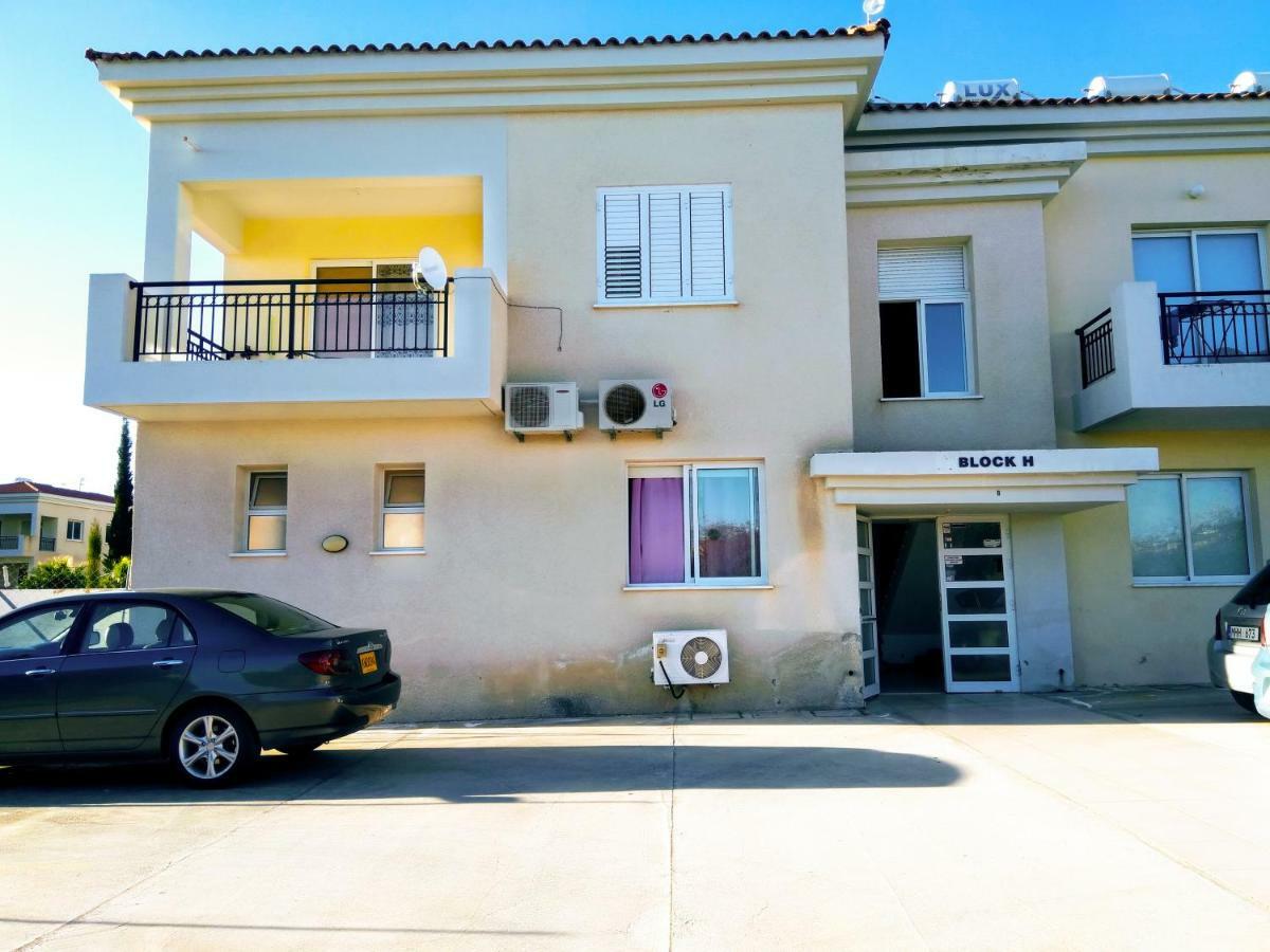 Enjoy The Silence Apartments Paphos Esterno foto