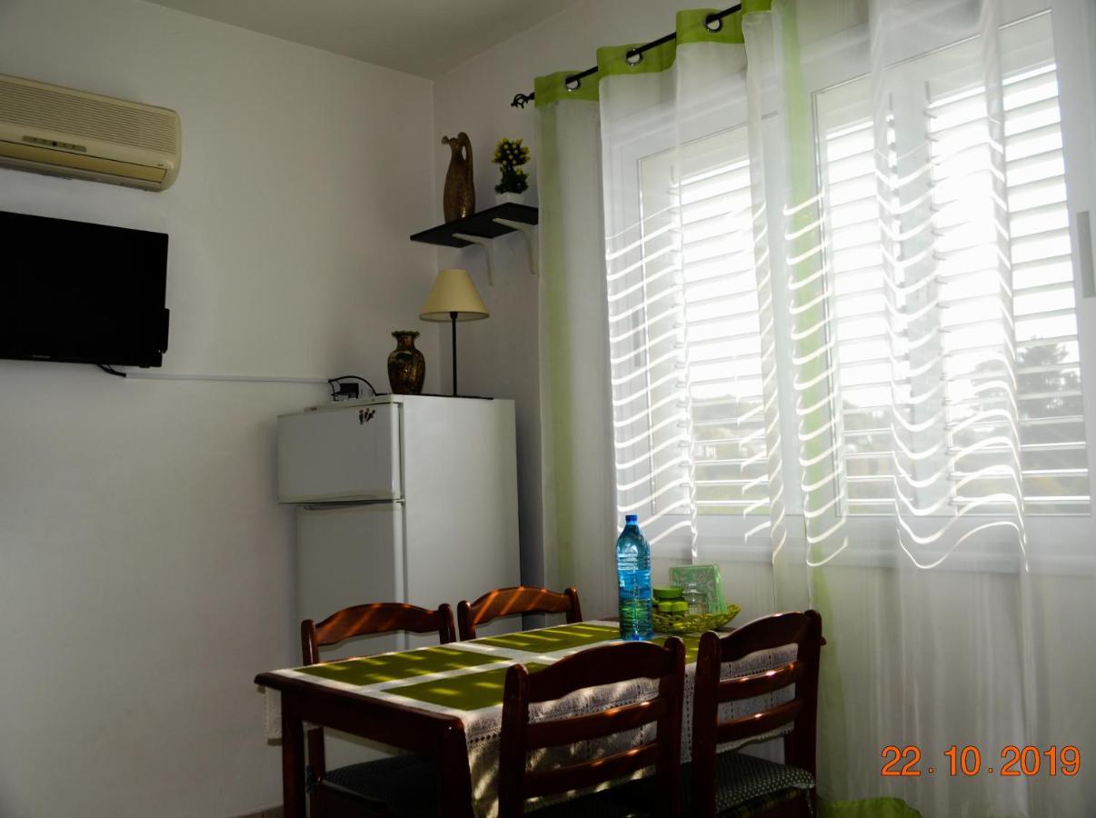 Enjoy The Silence Apartments Paphos Esterno foto